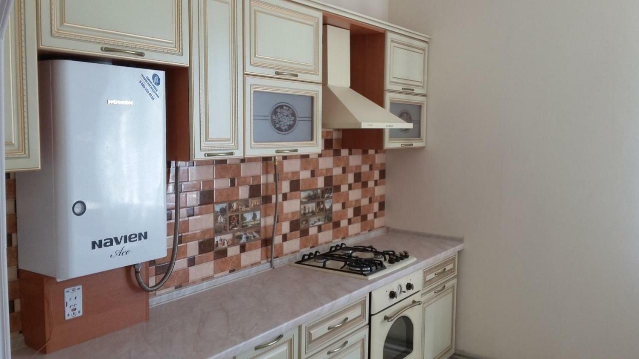 Дом С Бассейном И Сауной Villa Boriszpil Kültér fotó
