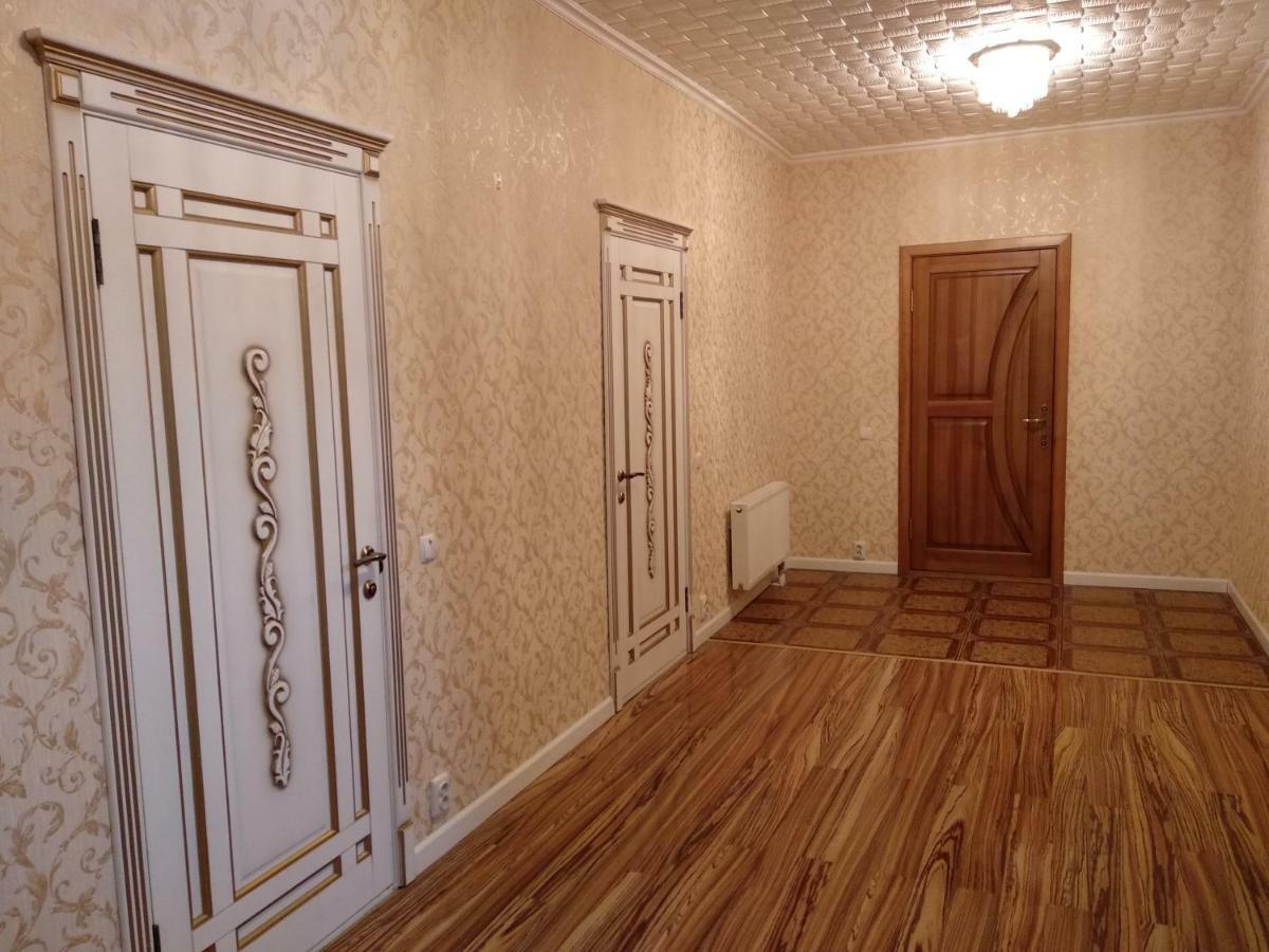 Дом С Бассейном И Сауной Villa Boriszpil Kültér fotó