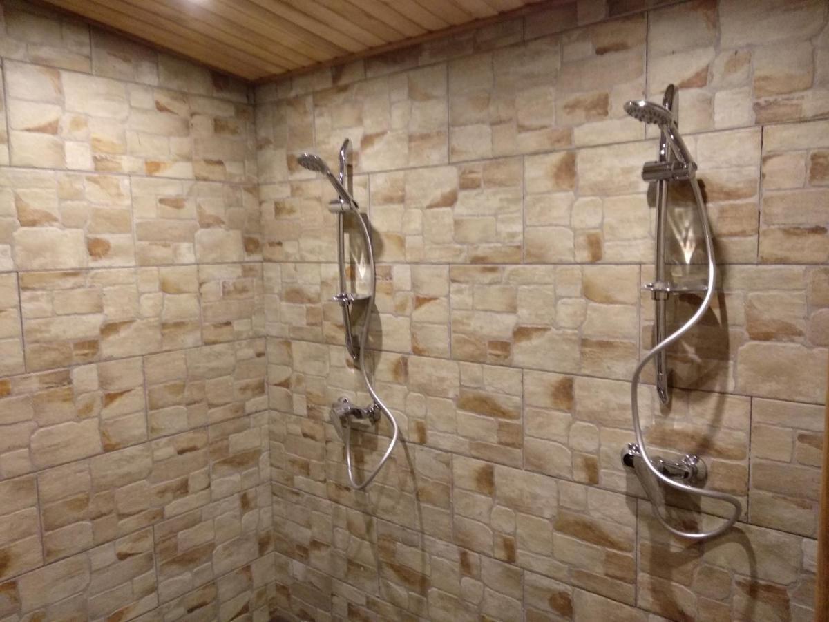 Дом С Бассейном И Сауной Villa Boriszpil Kültér fotó